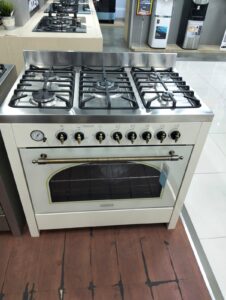 WhatsApp Image 2025-10-23 at 17.07.57 (1)